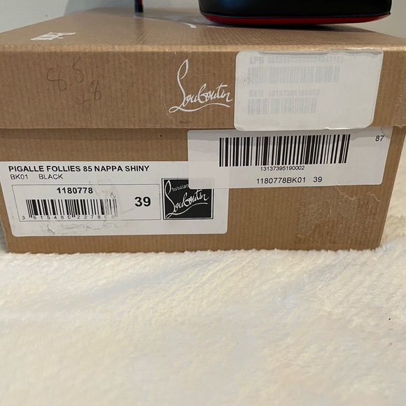 Louboutin Pigalle 85mm Heels 39 - Picture 3 of 9
